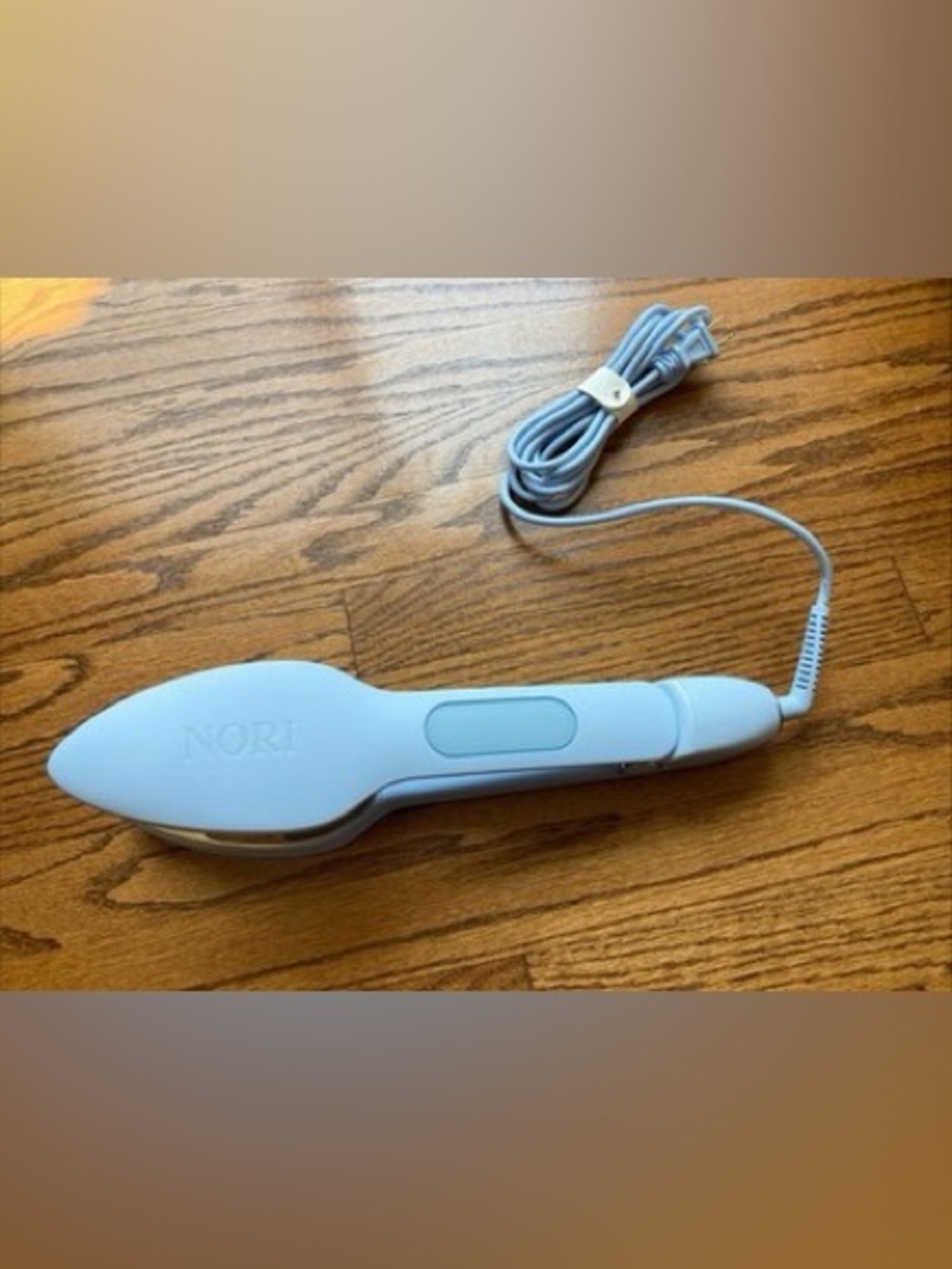 Nori Handheld Fabric Steamer Iron in Light Blue
